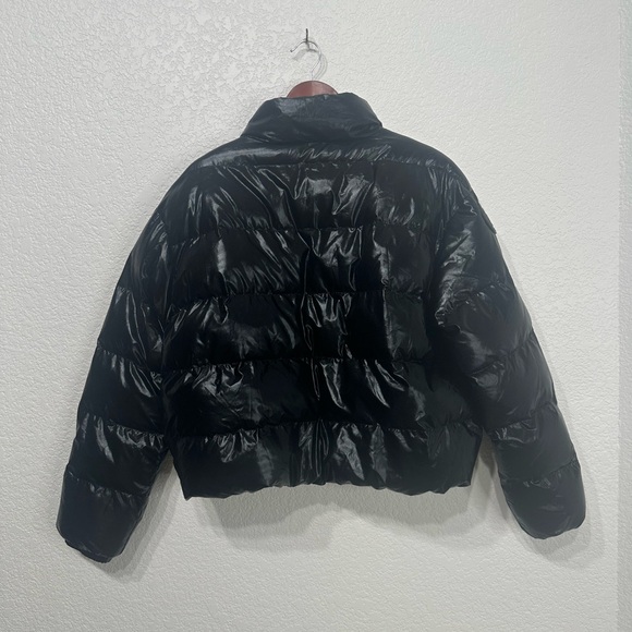 Black Cropped Puffer Jacket Women’s Size Large - Picture 4 of 8